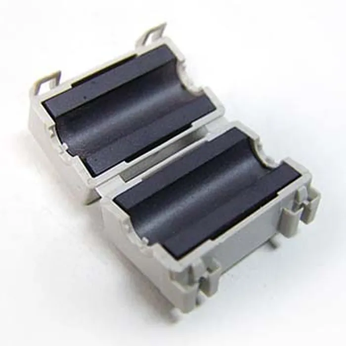 Główne zdjęcie produktu Feritový filtr, na 6,5mm kabel
