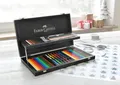 Następne zdjęcie produktu Kolekcja Art Drewniane pudełko 54 szt. i akcesoria Faber Castell 110088