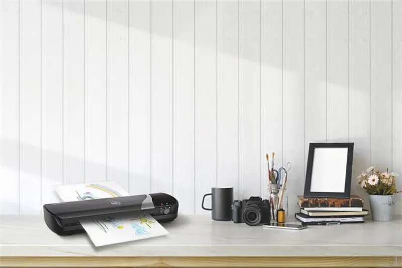 Główne zdjęcie produktu Laminovací stroj "Inspire+", A4, 75 micron, GBC
