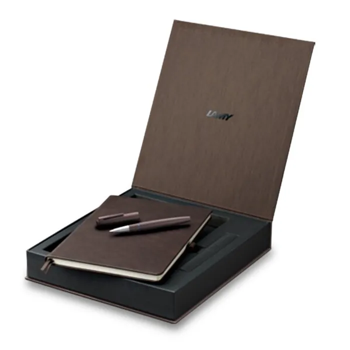 Główne zdjęcie produktu Lamy 2000 Brown plnicí pero se zápisníkem
