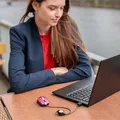 Następne zdjęcie produktu Mysz Go Mini, srebrno-różowa, bezprzewodowa, optyczna, mała, VERBATIM