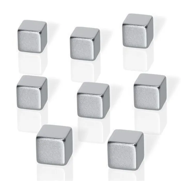 Główne zdjęcie produktu Neodymové magnety, tvar kostky, stříbrná, 10x10x10 mm, 8 ks, BE!BOARD