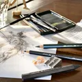 Następne zdjęcie produktu Ołówek grafitowy Faber-Castell 112972 Pitt Monochrome Graphite zestaw 11 sztuk