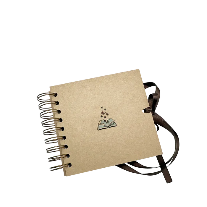 Główne zdjęcie produktu Scrapbook Mini - 130x130 - Kniha
