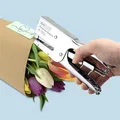 Następne zdjęcie produktu Zszywacz, srebrny, 24/6-8, 26/6-8, 40 ark., metal, RAPESCO Morświn
