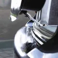 Pręt w bagażniku samochodu do doprowadzenia świeżego powietrza do pojazdu 10 cm
