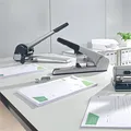 Zszywacz Leitz 5553 o dużej pojemności z płaskim zszywaniem, srebrny