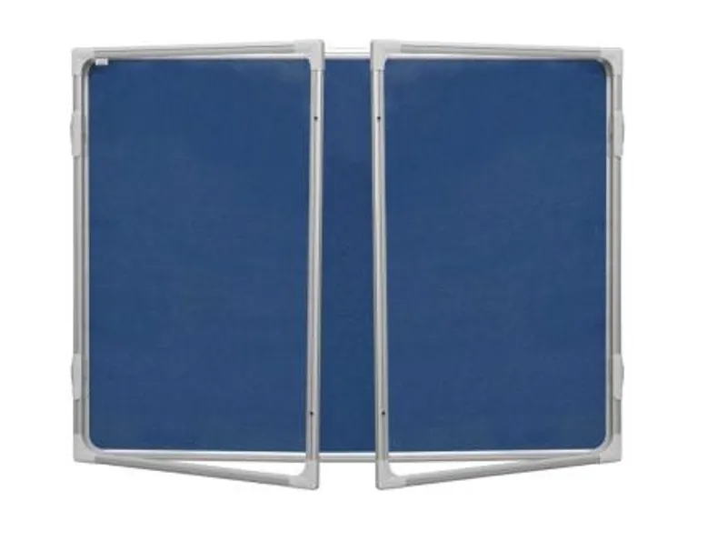 Główne zdjęcie produktu Vitrína s vertikálním otevíráním 120x180cm, filcový modrý vnitřek, se zámkem