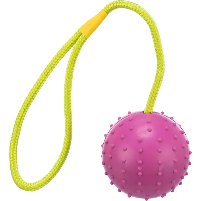 Główne zdjęcie produktu Vrhací míč hrbolatý na šňůře 7cm/30cm - TRIXIE