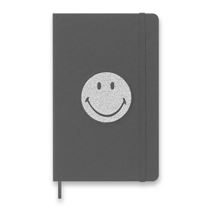 Główne zdjęcie produktu Zápisník Moleskine 2023 SMILEY, tvrdé desky L, linkovaný, černý
