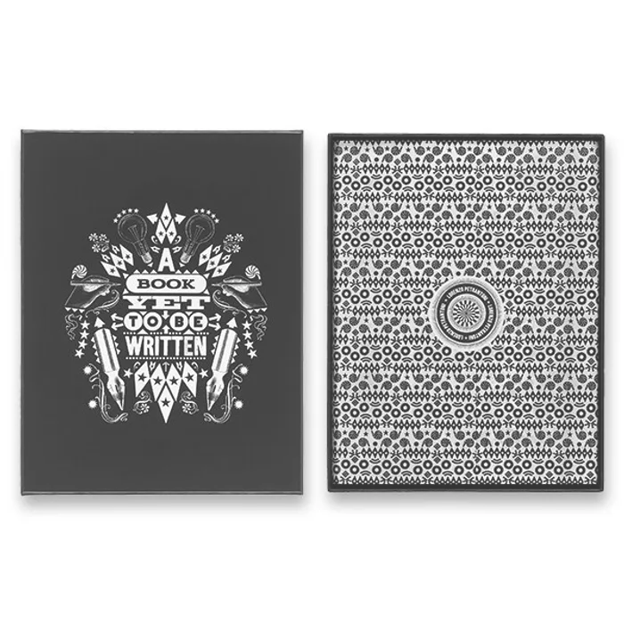 Główne zdjęcie produktu Zápisník Moleskine Uni Lorenzo Petrantoni, tvrdé desky XL, linkovaný, sběratelská edice